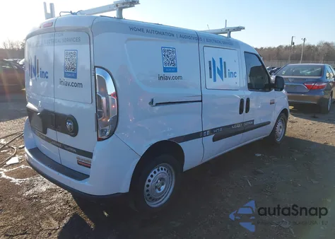 2022 Ram Promaster City Wagon z USA, uszkodzony, nr VIN ZFBHRFABXN6W71923